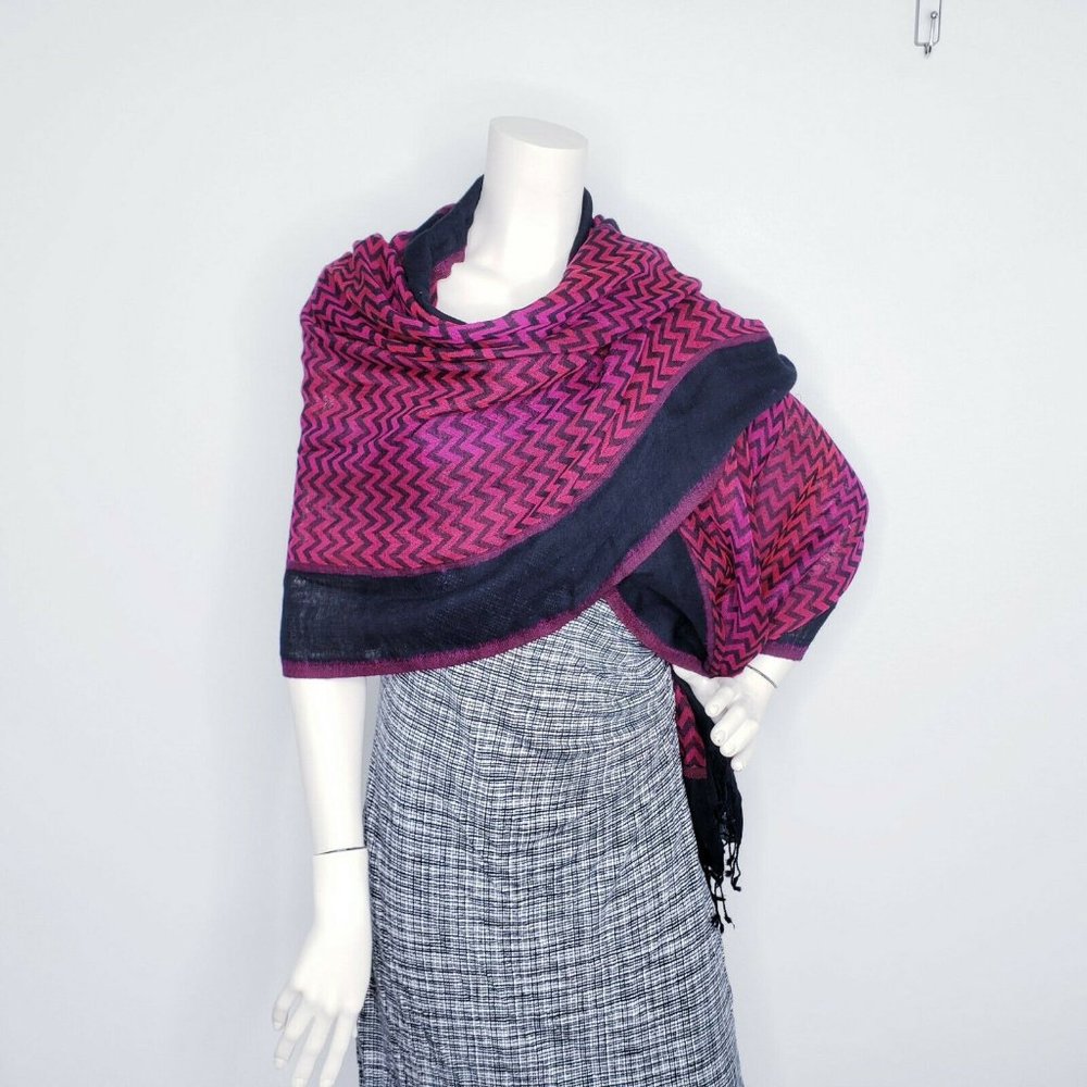 WestSide 100% Wool PinkBlack Oversized Shawl Scarf